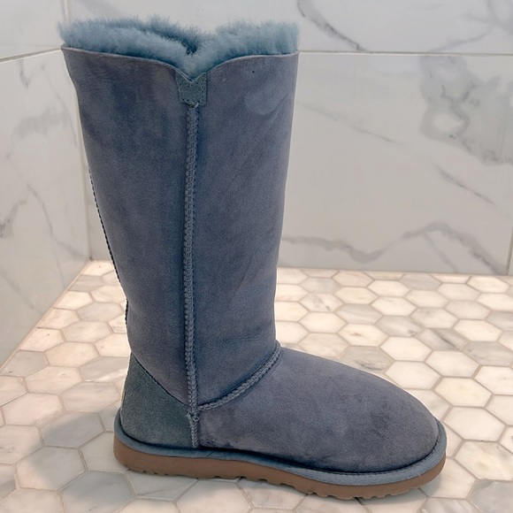 UGG Australia Bailey Button Triplet Dolphin Blue Leather Boots Women’s Size 6 - Picture 6 of 16
